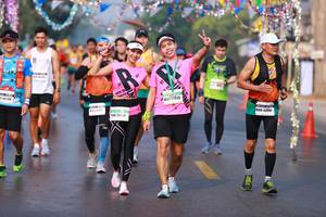 BIB: 628, 204, 4294
                            <button type="button" onclick="openModal(9922582)" class="btn btn-primary btn-sm float-right btn-popup" data-toggle="modal" data-target=".modal-high-quality">
                        <i class="fas fa-shopping-cart"></i> Add to Cart
                    </button>
                                            <button type="button" onclick="isThisMe(9922582, true)" class="btn btn-success btn-sm float-right btn-popup btn-isme hidden" data-toggle="tooltip" data-placement="bottom" title="นี่คือรูปของคุณใช่ไหม คลิกที่นี่เพื่อเอาเข้าอัลบั้ม">
                        <i class="fas fa-plus"></i> Add to album
                    </button>
                    <button type="button" onclick="isThisMe(9922582, false)" class="btn btn-warning btn-sm float-right btn-popup btn-isnotme hidden">
                        <i class="fas fa-ban"></i> Remove from album
                    </button>